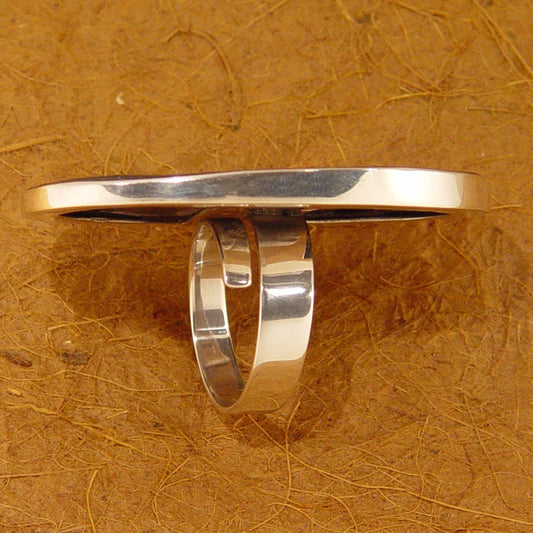 R0879 | Ring