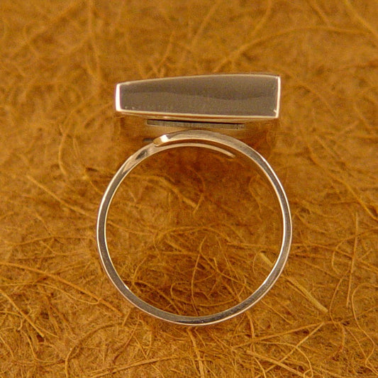 R0763 | Ring