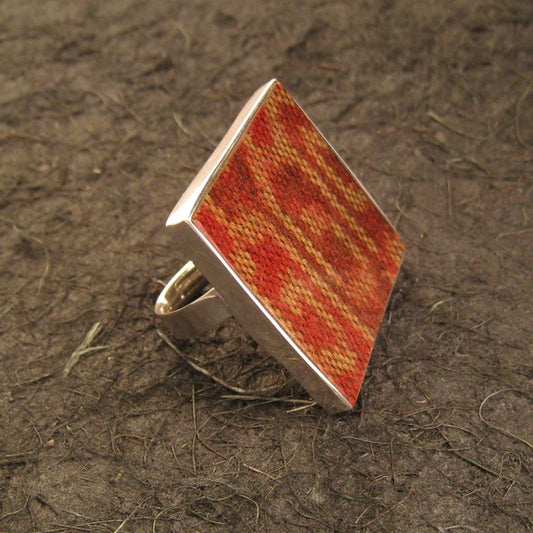 R1158 | Ring