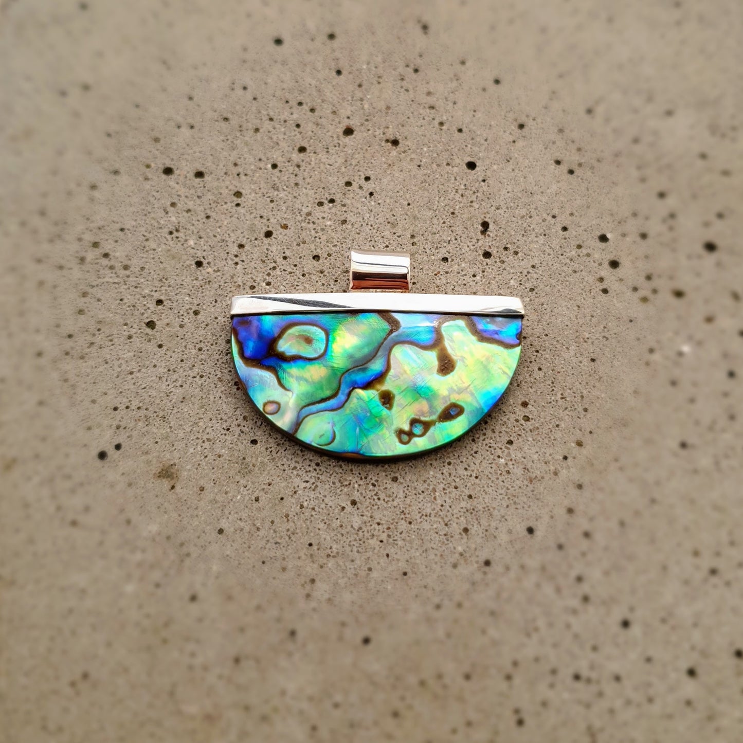 N0817 | Chain pendant