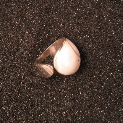 R1109 | Ring