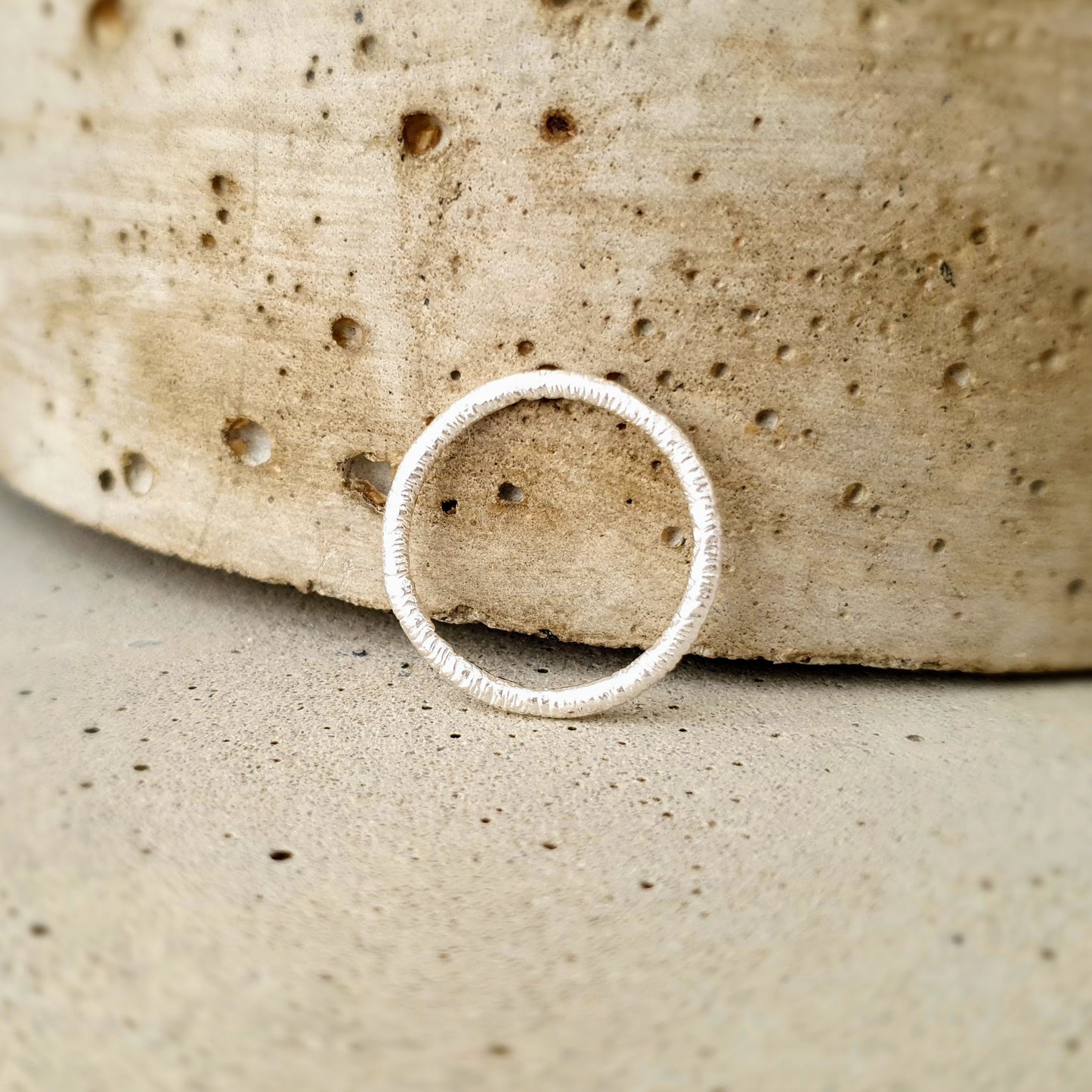 R1328 | Ring