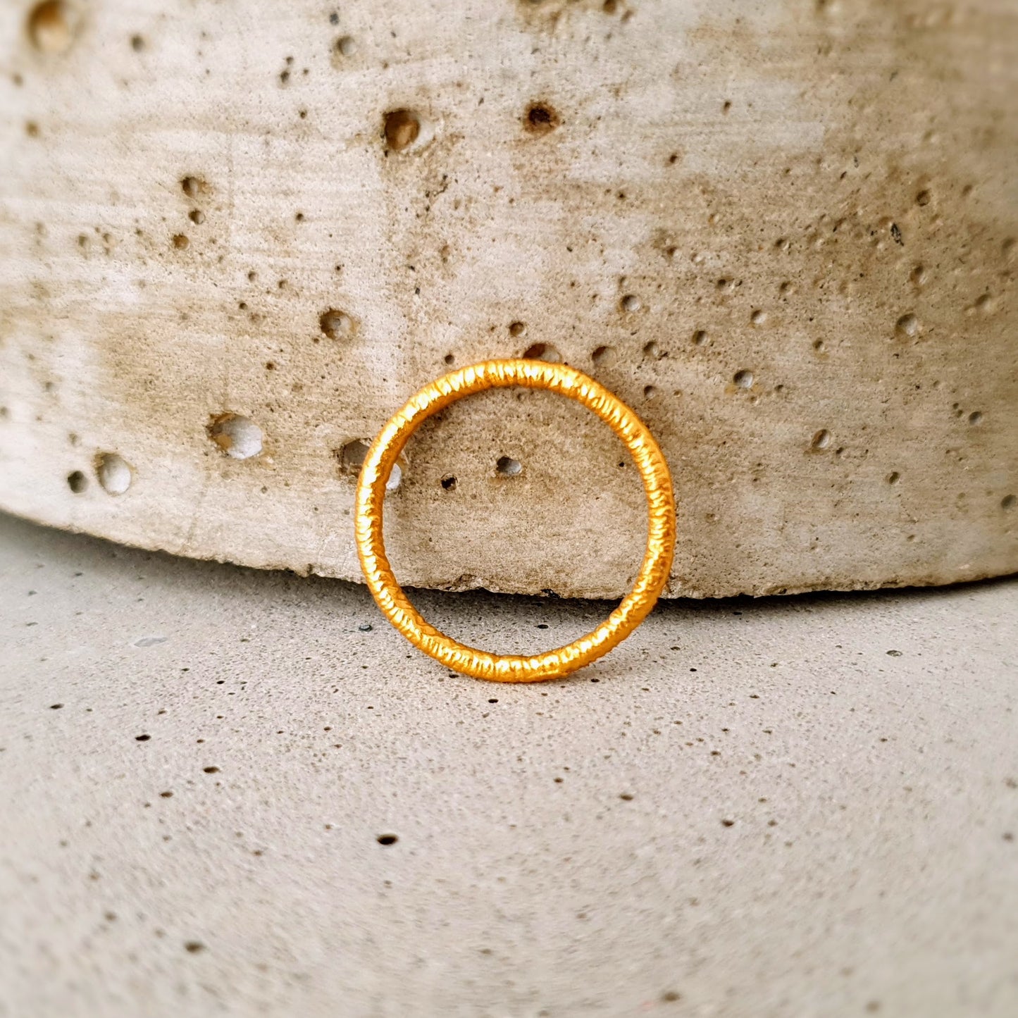 R1329 | Ring