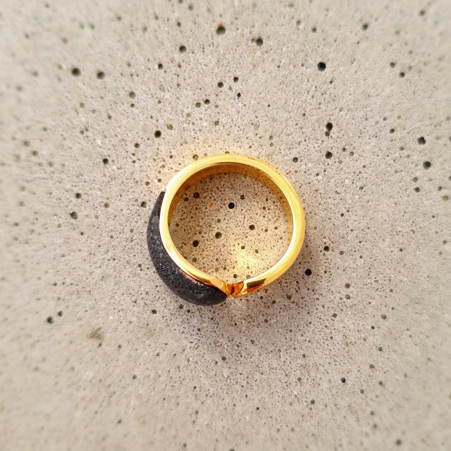 R1339 | Ring