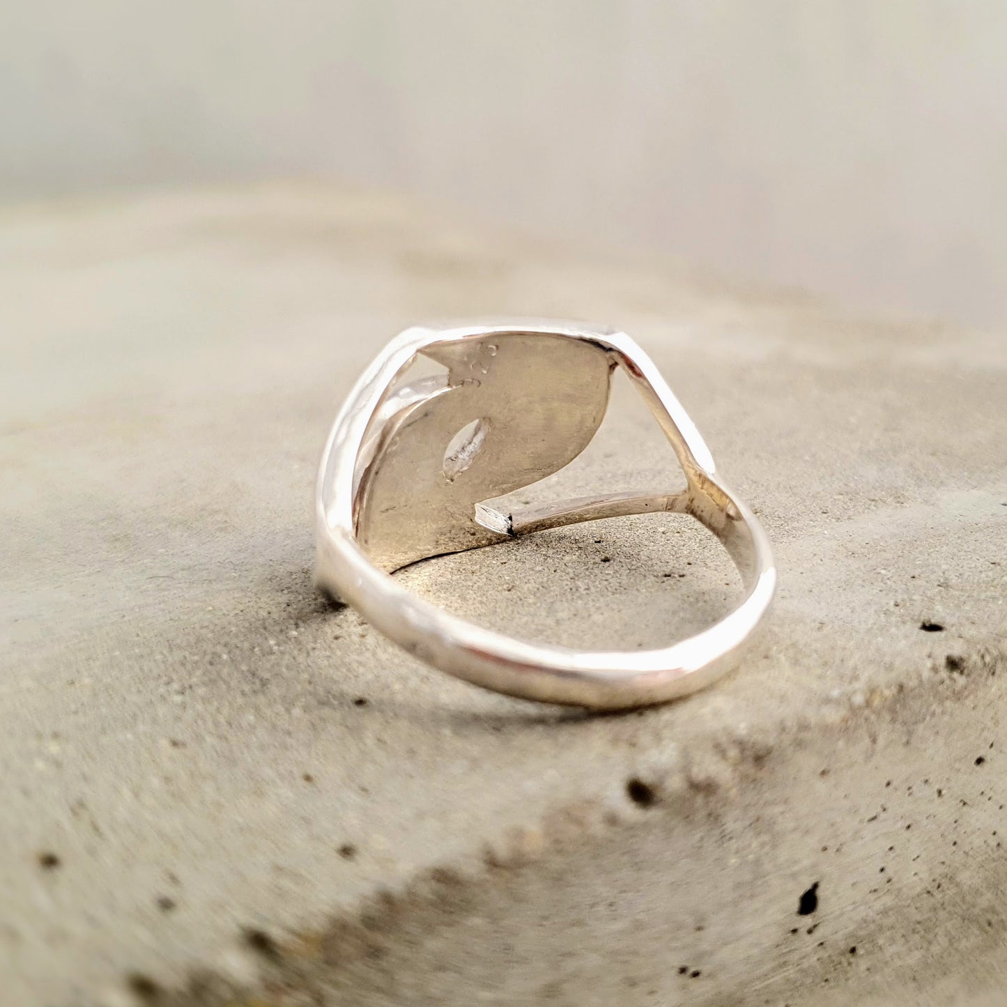 R1348 | Ring