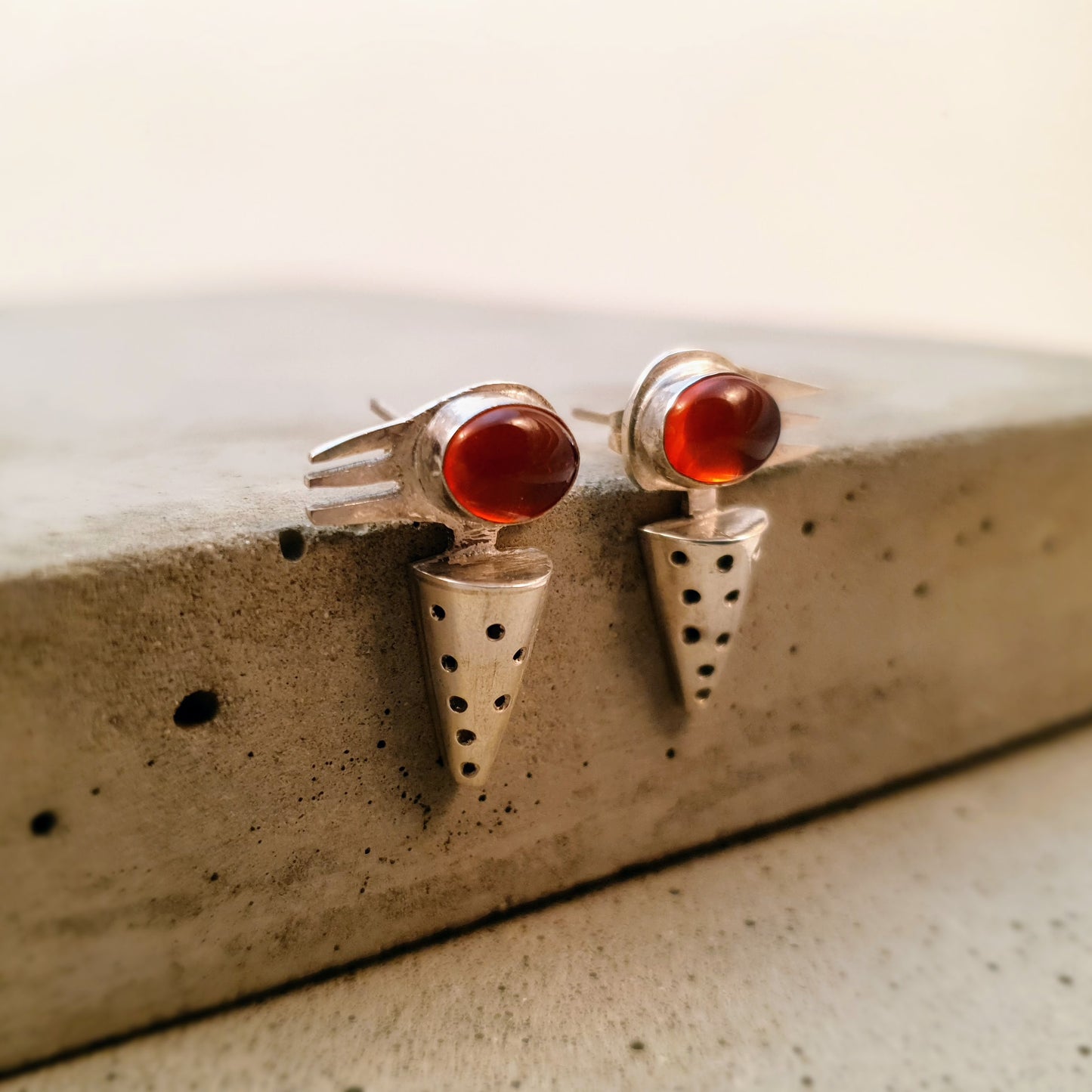 S1606 | Stud earrings