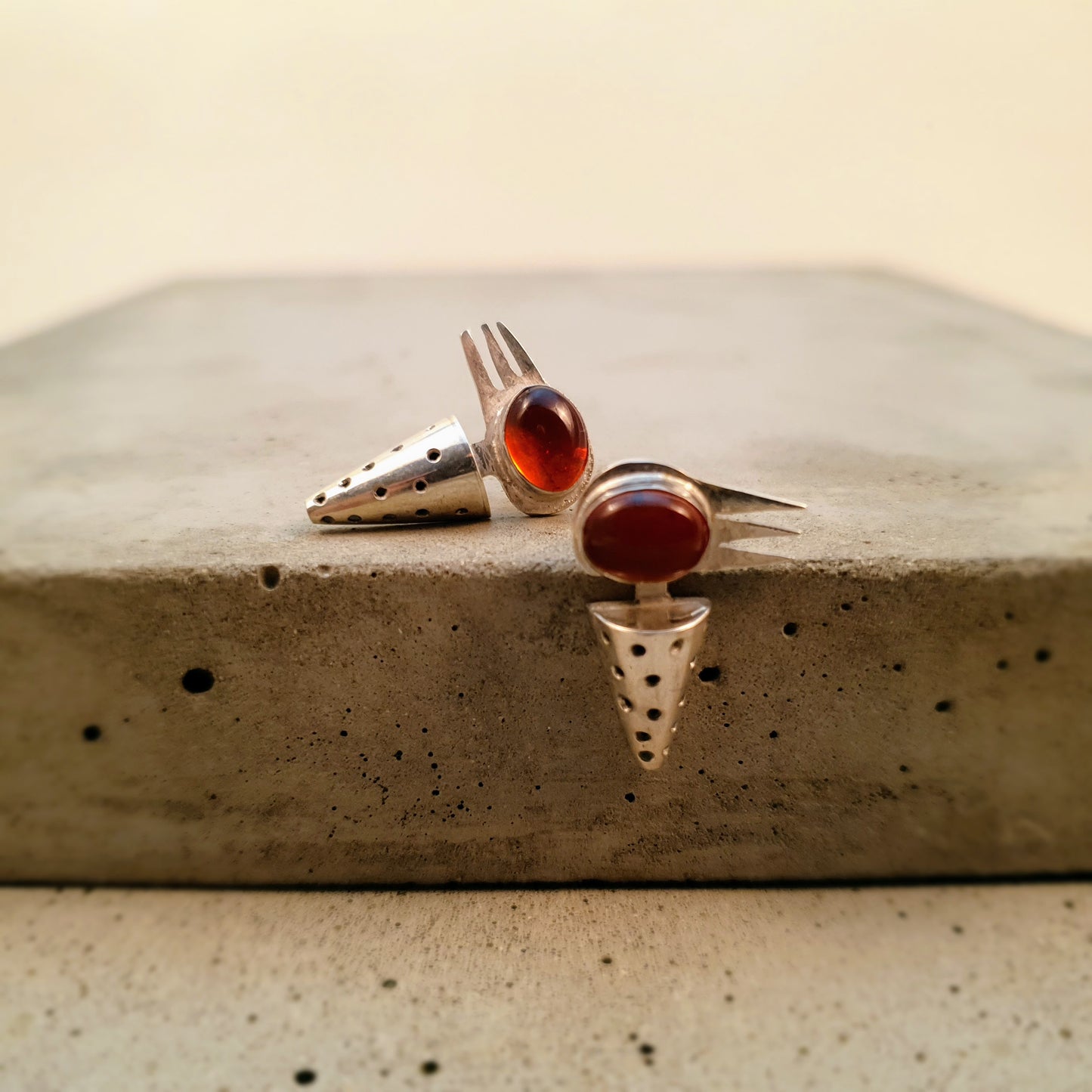 S1606 | Stud earrings