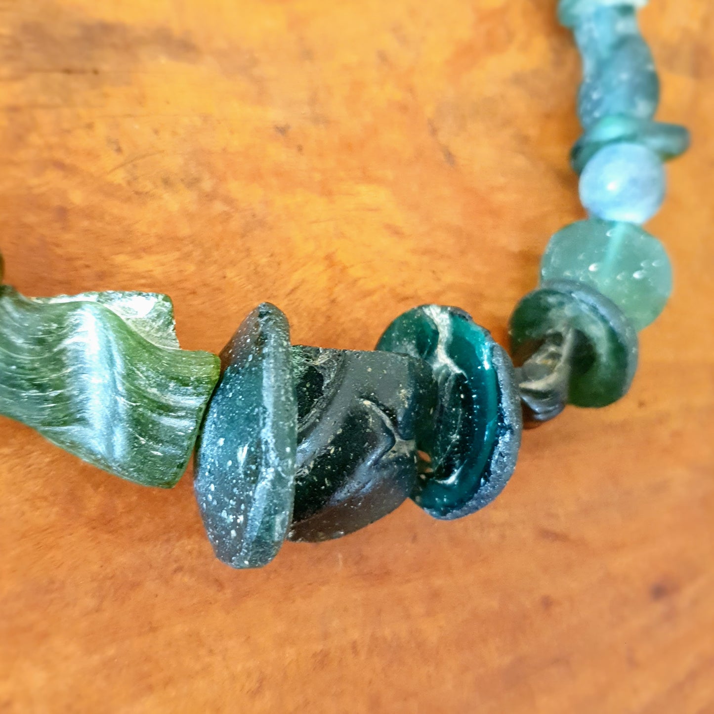 U0100 | Unique necklace
