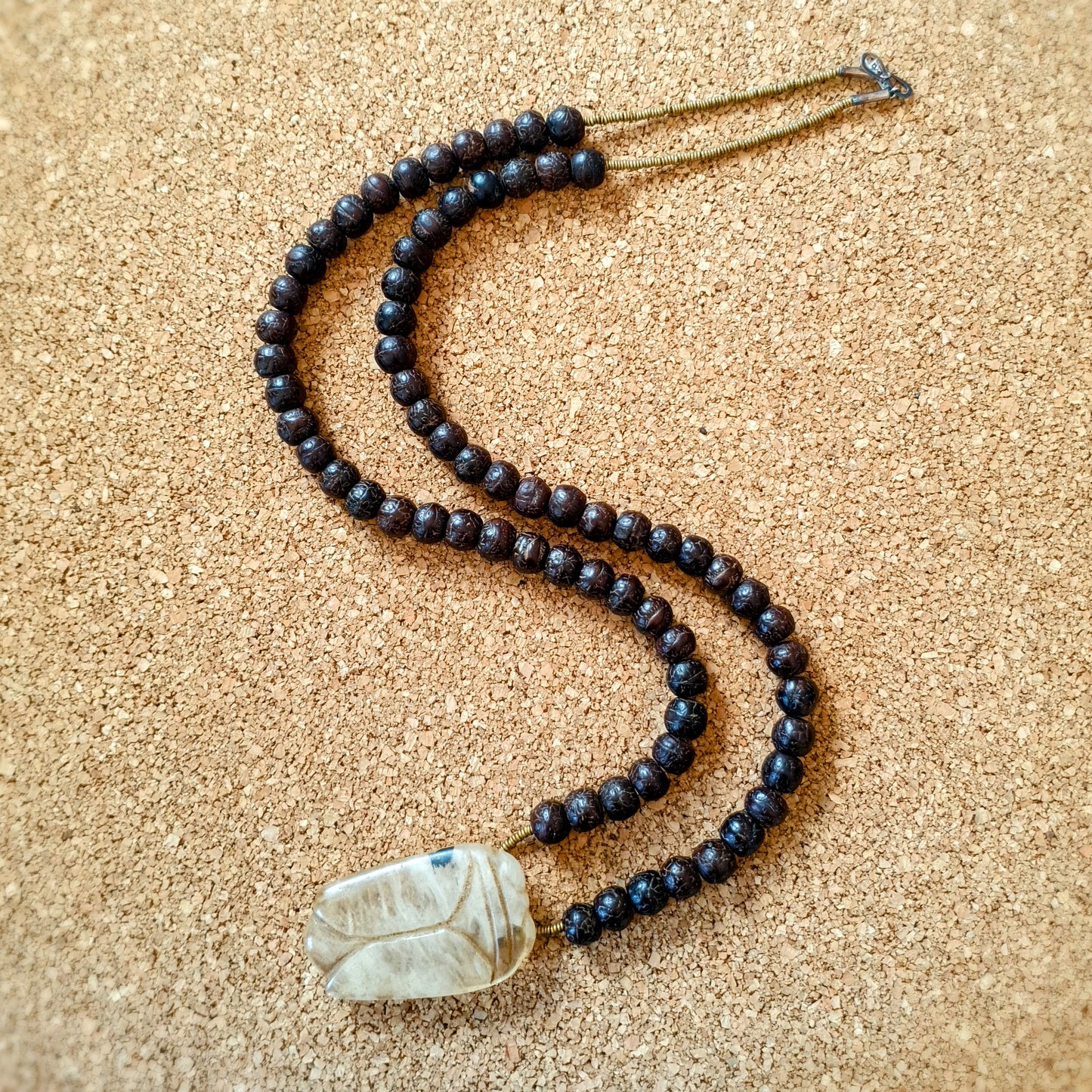 U0136 | Long unique necklace