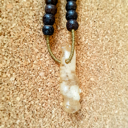 U0137 | Long unique necklace