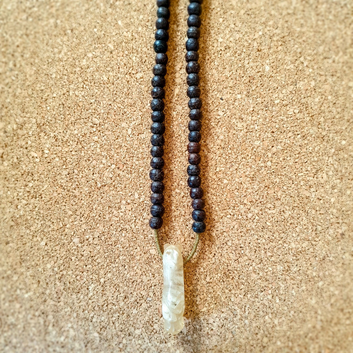 U0137 | Long unique necklace