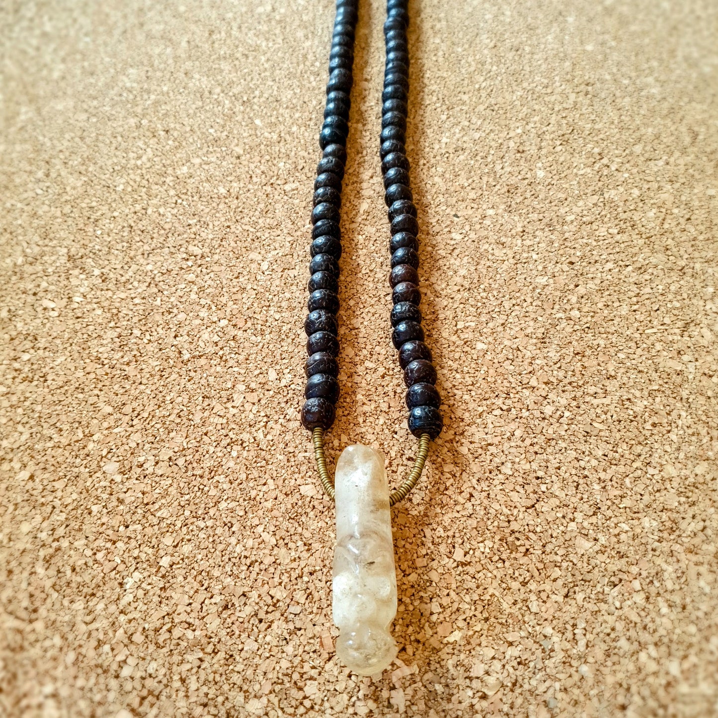 U0137 | Long unique necklace