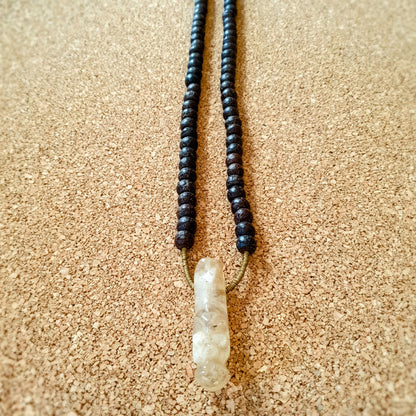 U0137 | Long unique necklace