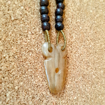 U0138 | Long unique necklace
