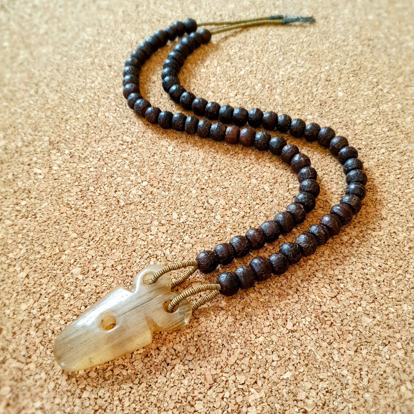 U0138 | Long unique necklace