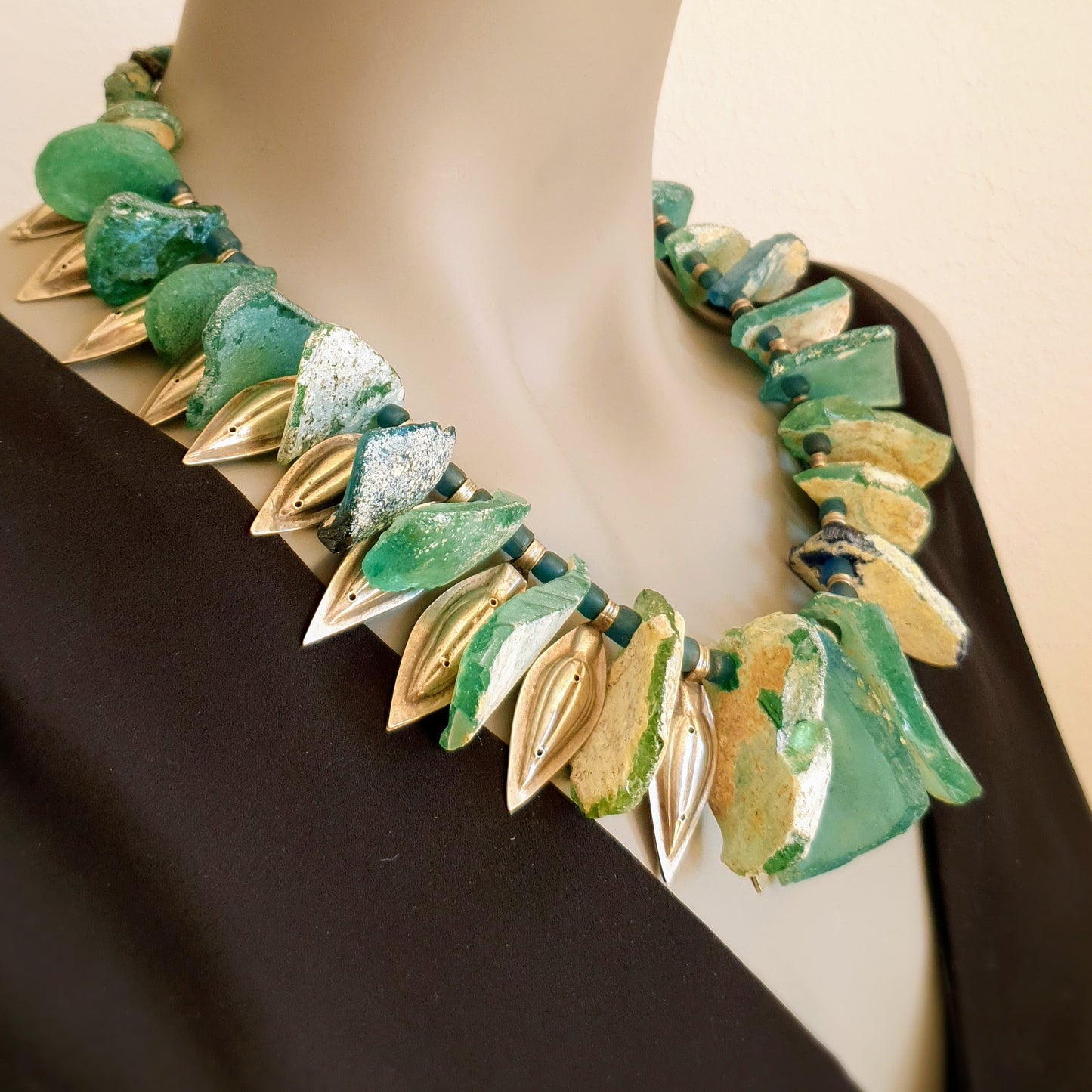 U0140 | Unique necklace