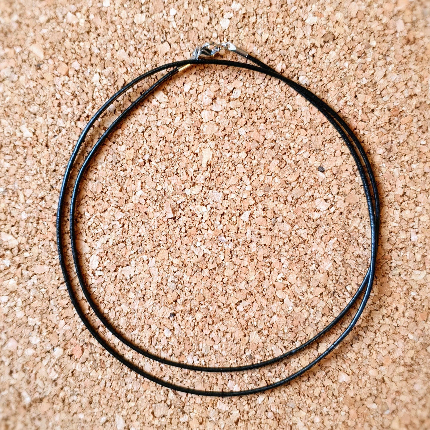 W0322 | Lederband | 2 mm