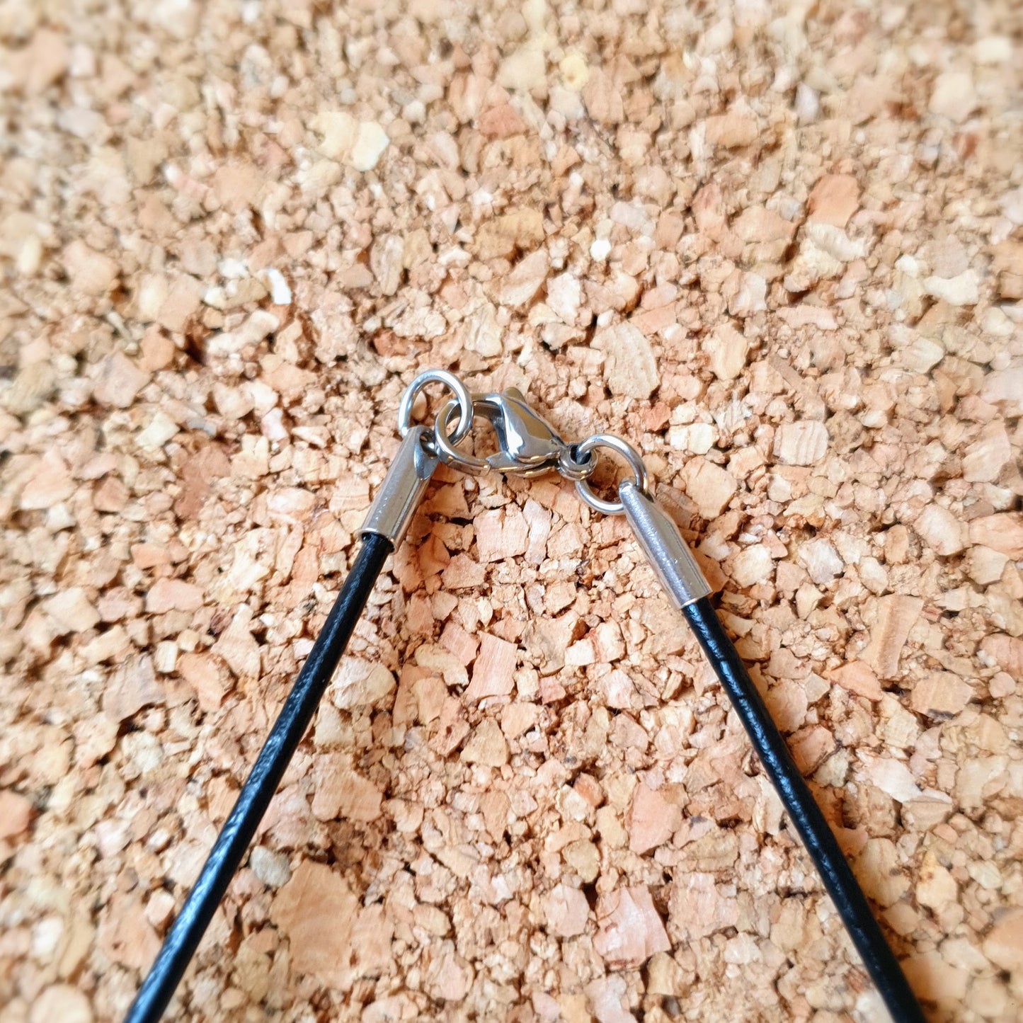 W0322 | Lederband | 2 mm