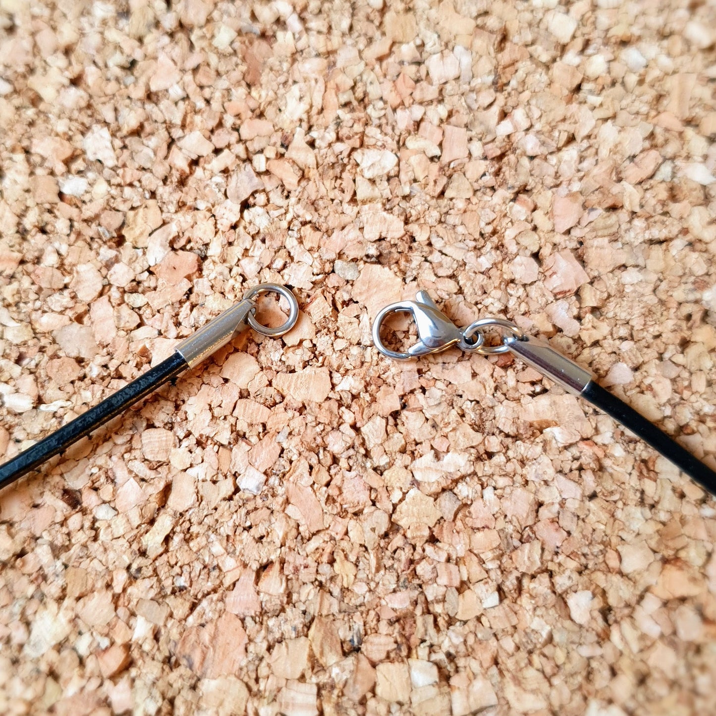 W0322 | Lederband | 2 mm