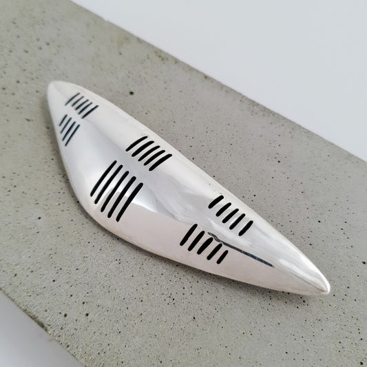 B0238 | Brosche