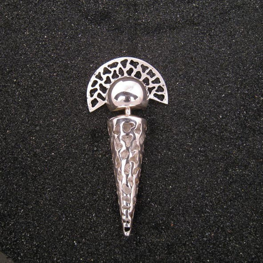 B0233 | Brosche