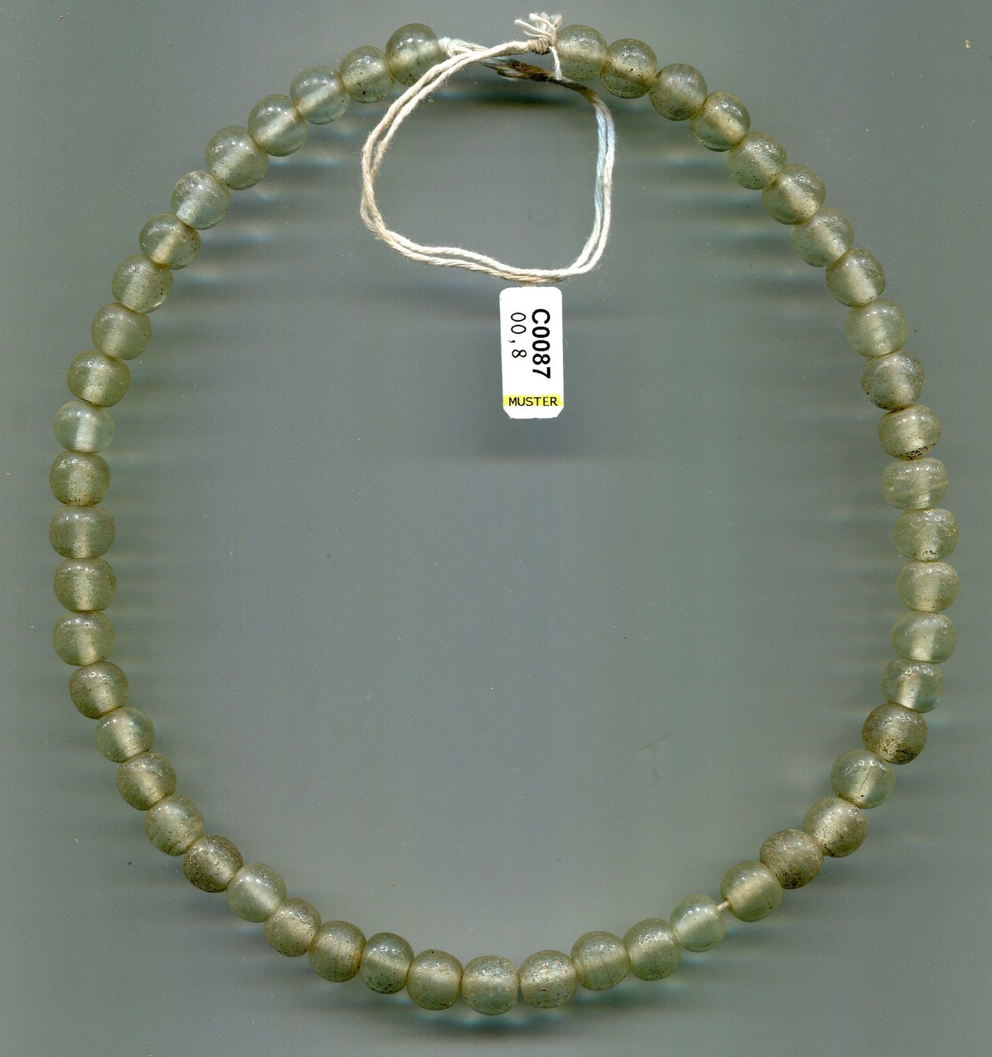 C0087 | Glasperlen