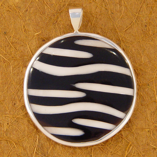 N0427 | chain pendant