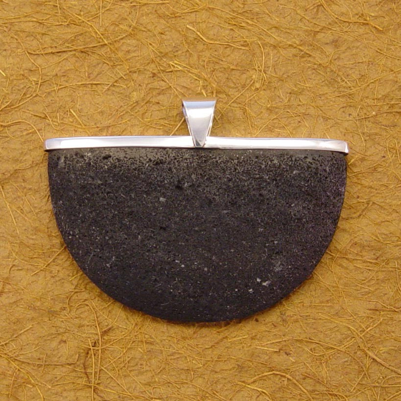 N0525 | chain pendant