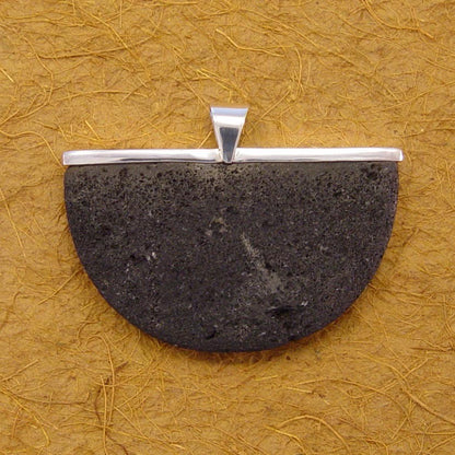 N0525 | chain pendant