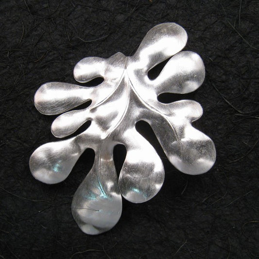 N0639 | chain pendant