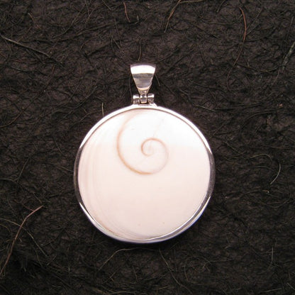 N0644 | chain pendant