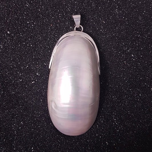 N0670 | chain pendant