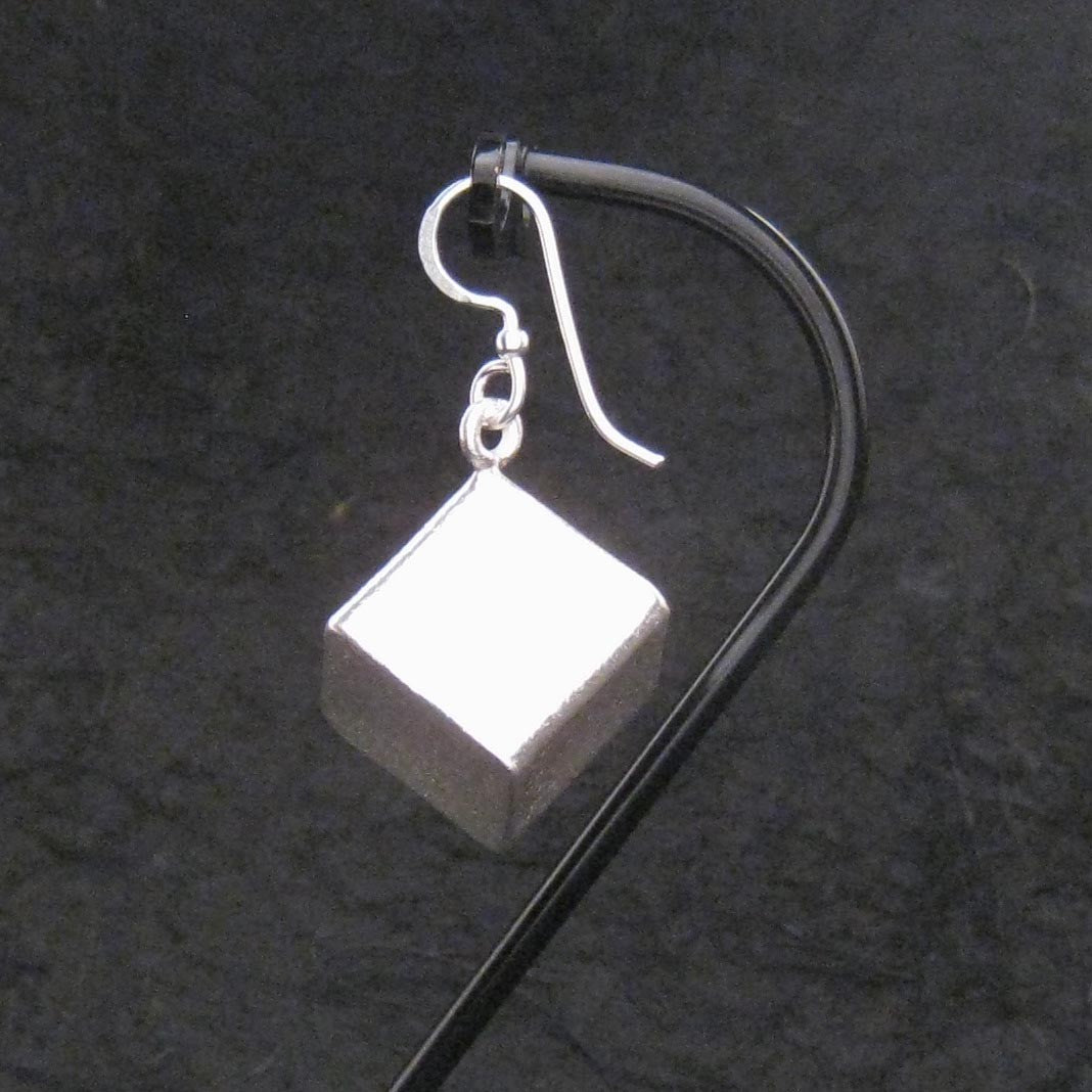 O0627 | earrings
