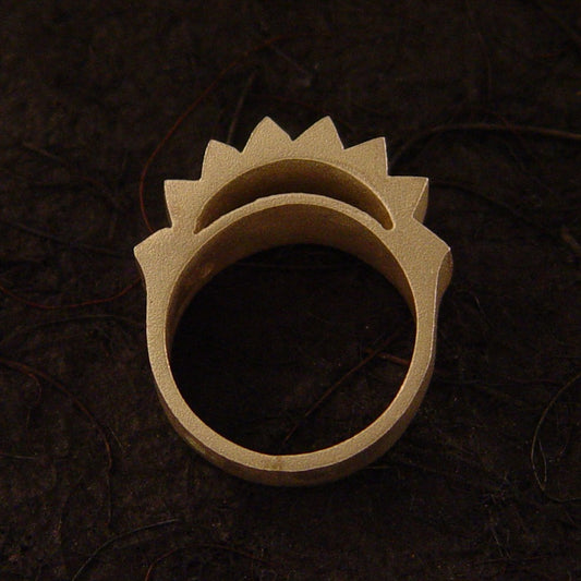 R0608 | Ring