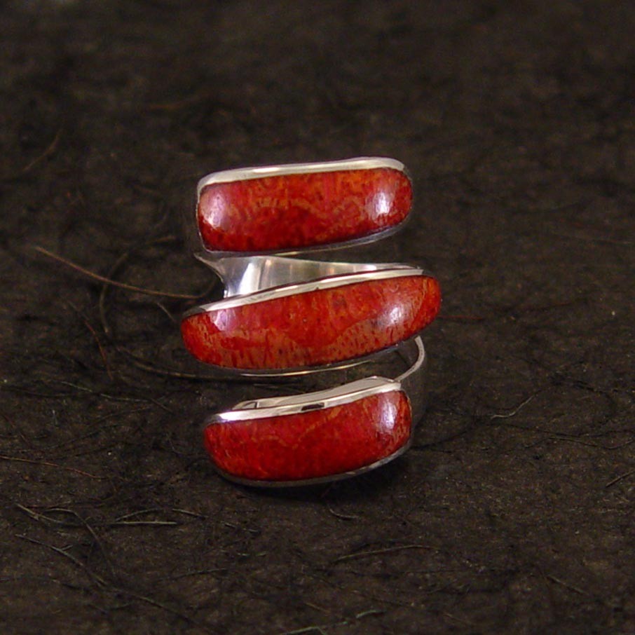 R0944 | Ring