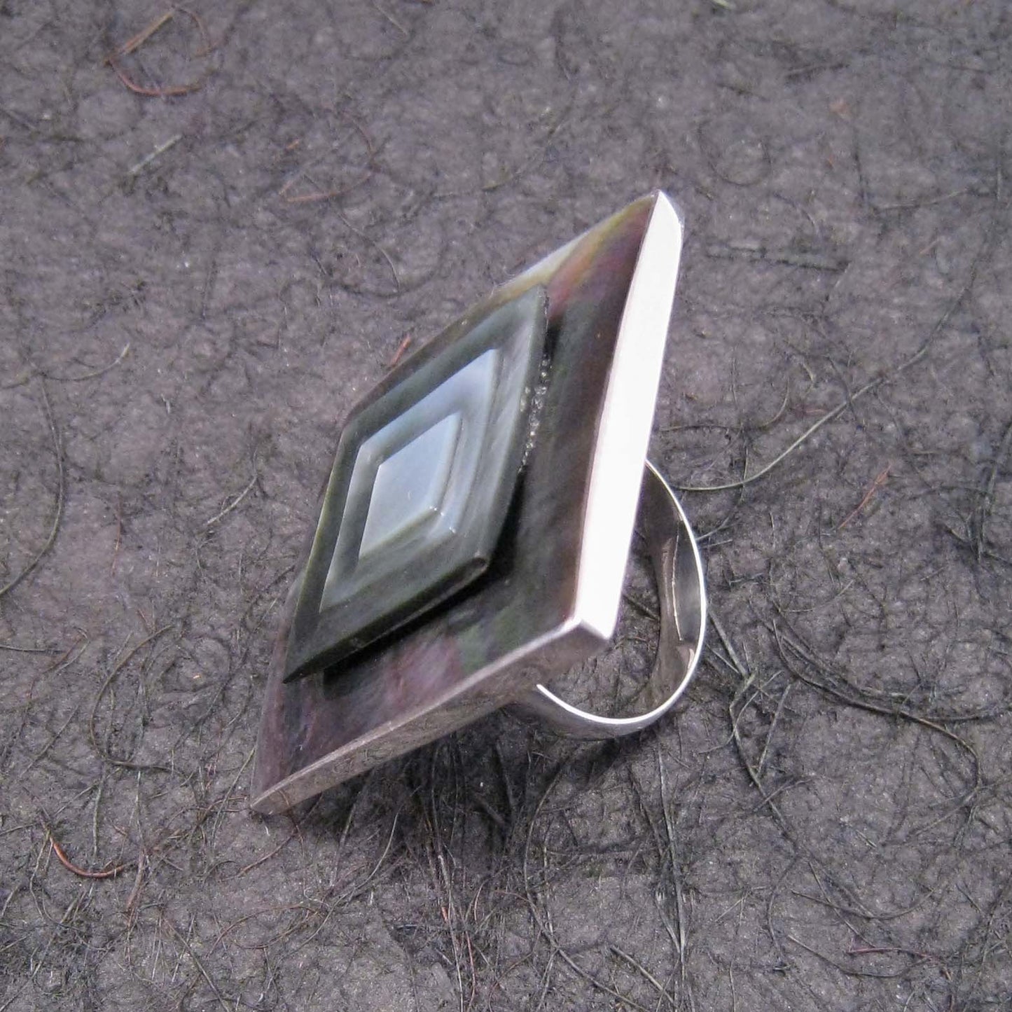 R1018 | Ring