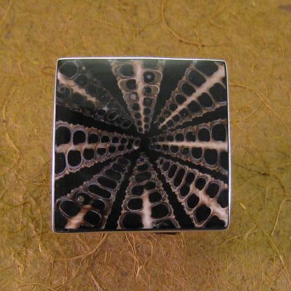 R1032 | Ring