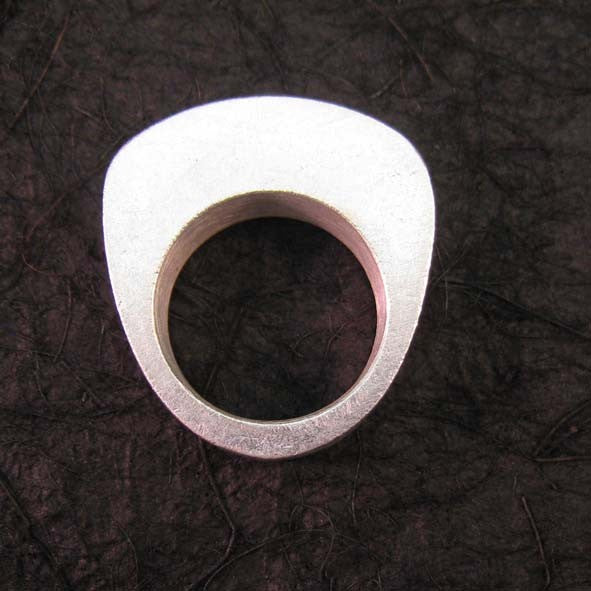 R1046 | Ring