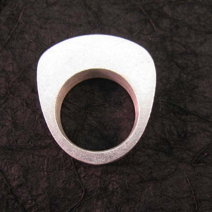 R1046 | Ring
