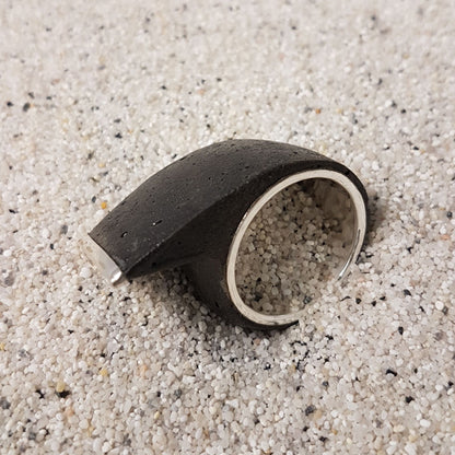 R1049 | Ring