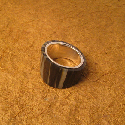 R1051 | Ring