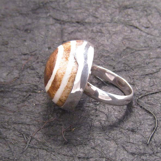 R1077 | Ring