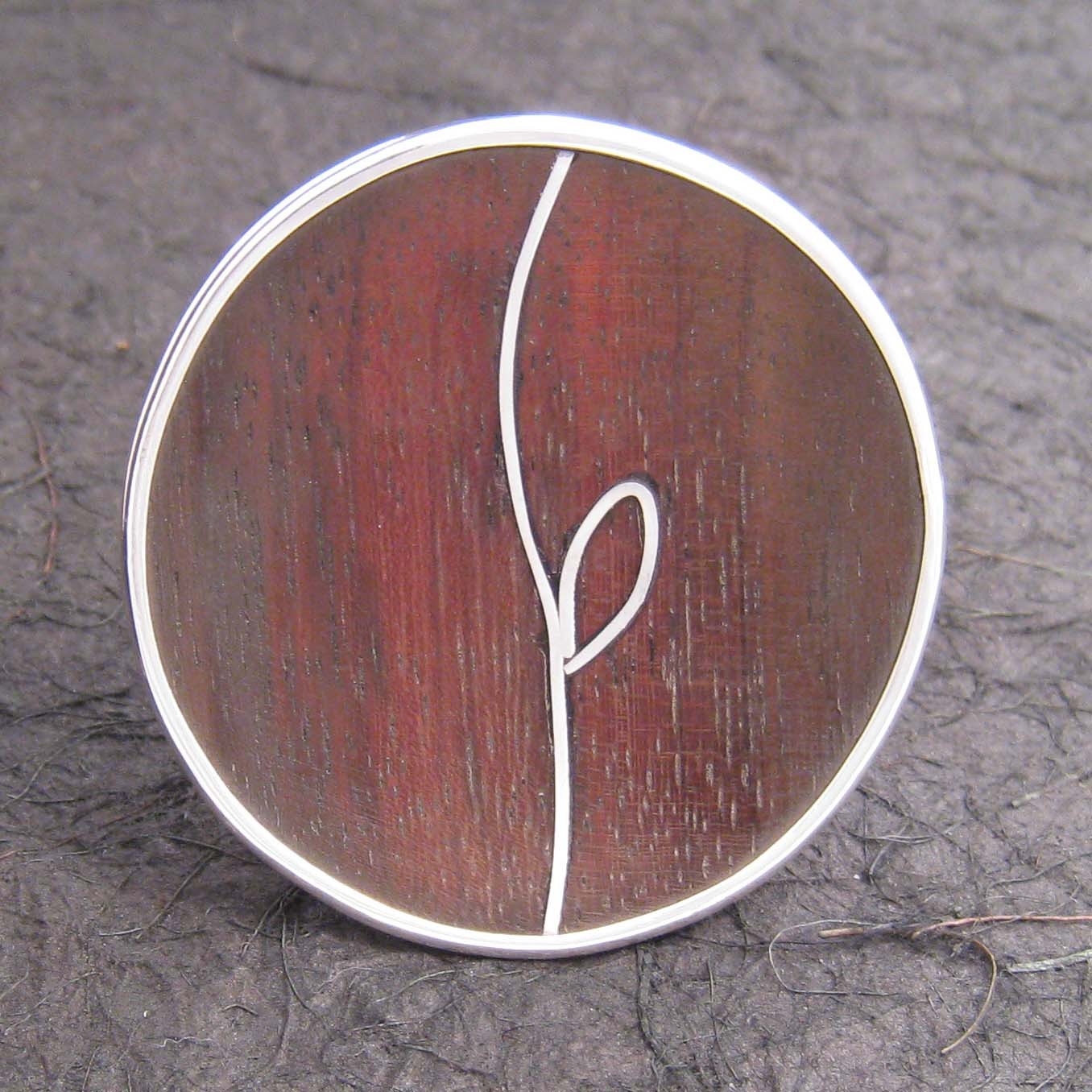 R1096 | Ring