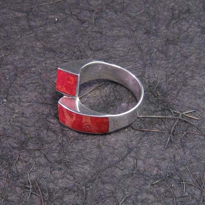 R1121 | Ring