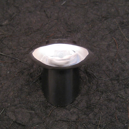 R1147 | Ring