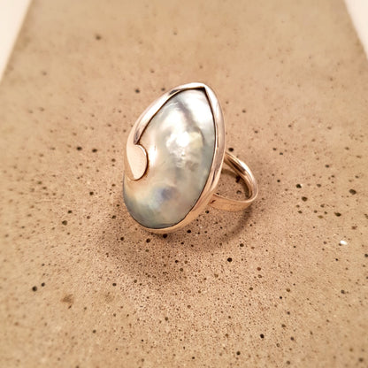 R1208 | Ring