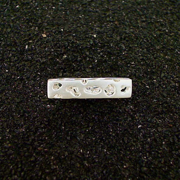 R1209 | Ring