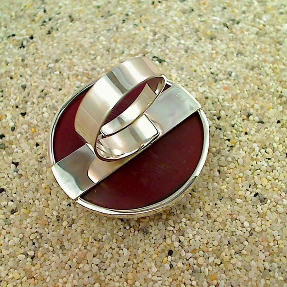 R1219 | Ring