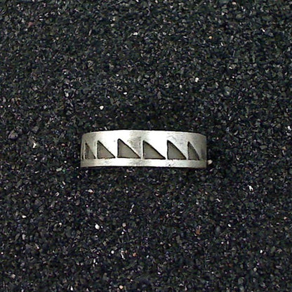 R1265 | Ring