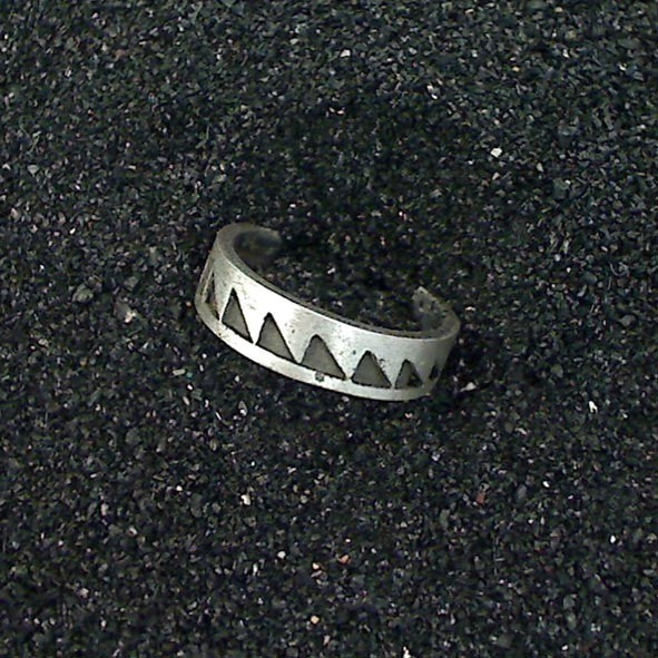 R1265 | Ring
